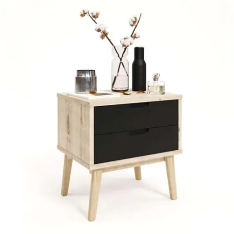 Molly Pedestal